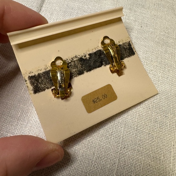 Vintage Givenchy Gold Chunky Clip On Earrings - Picture 3 of 5
